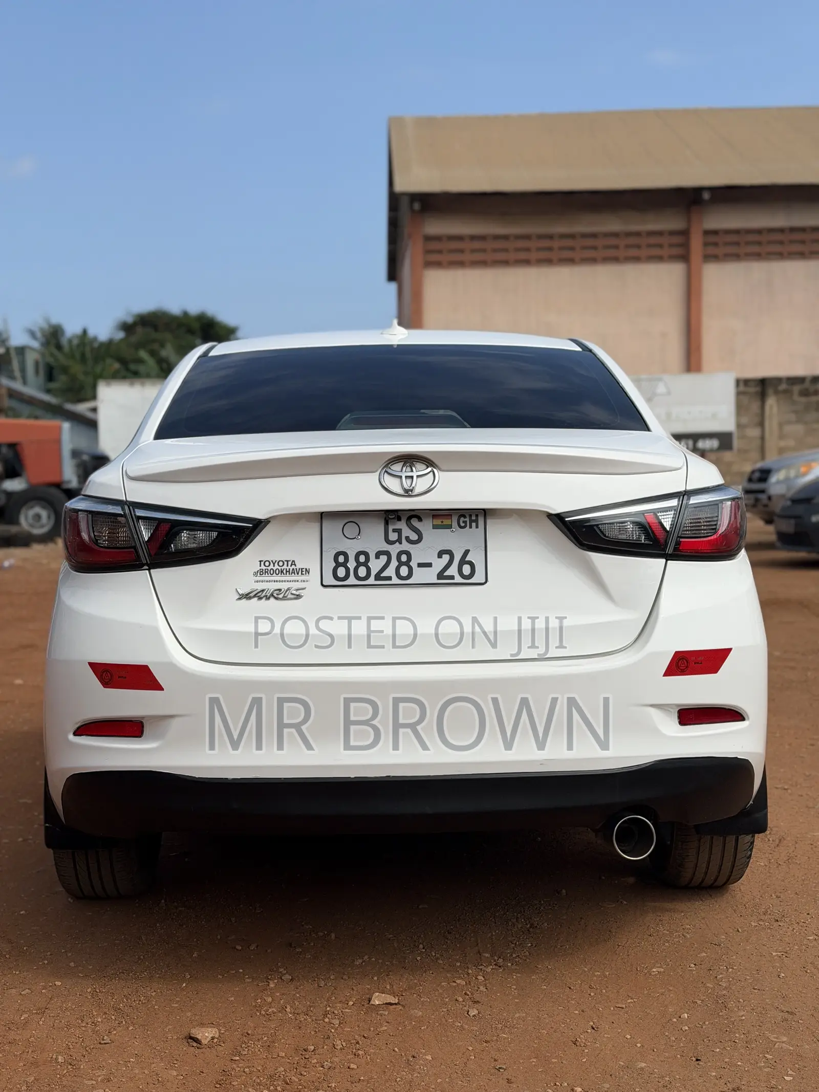 Toyota Yaris 1.5 Sedan L 2020 White