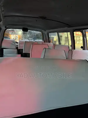 Toyota HiAce 2006 Grey