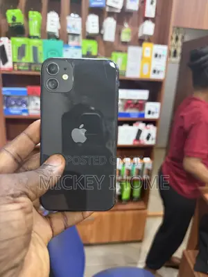 Apple iPhone 11 64 GB Black