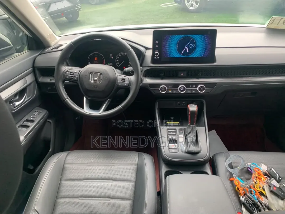 New Honda CR-V 2025 White