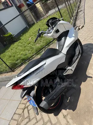 Honda 2020 White