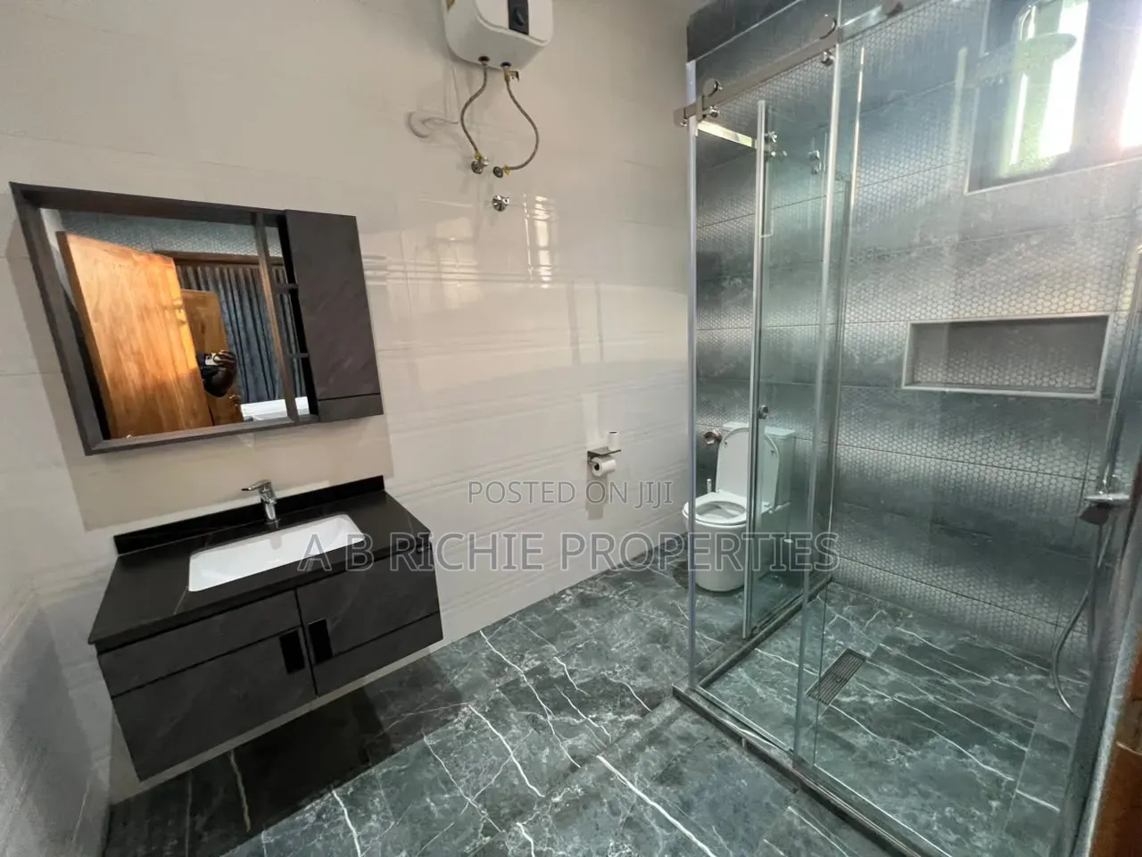 Furnished 1bdrm Apartment in Ab Richie Properties, Police Station