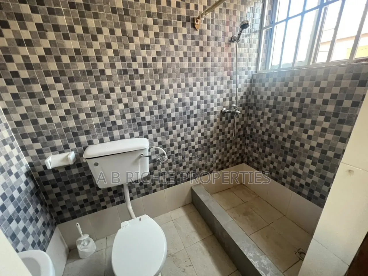 2bdrm Apartment in Ab Richie Properties, Tseaddo for rent