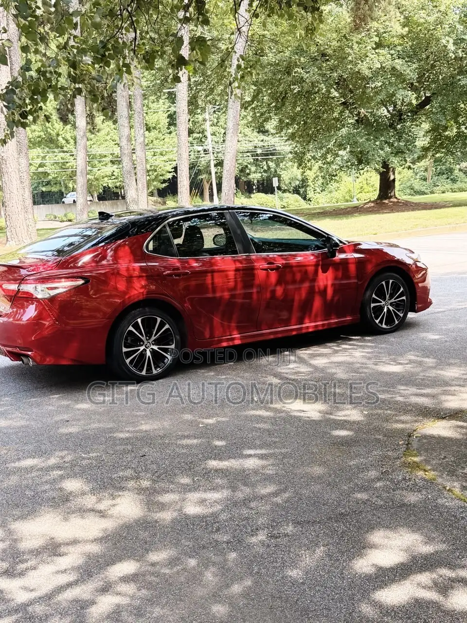 Toyota Camry SE FWD 2020 Red