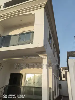 4bdrm House in Pokuase for sale