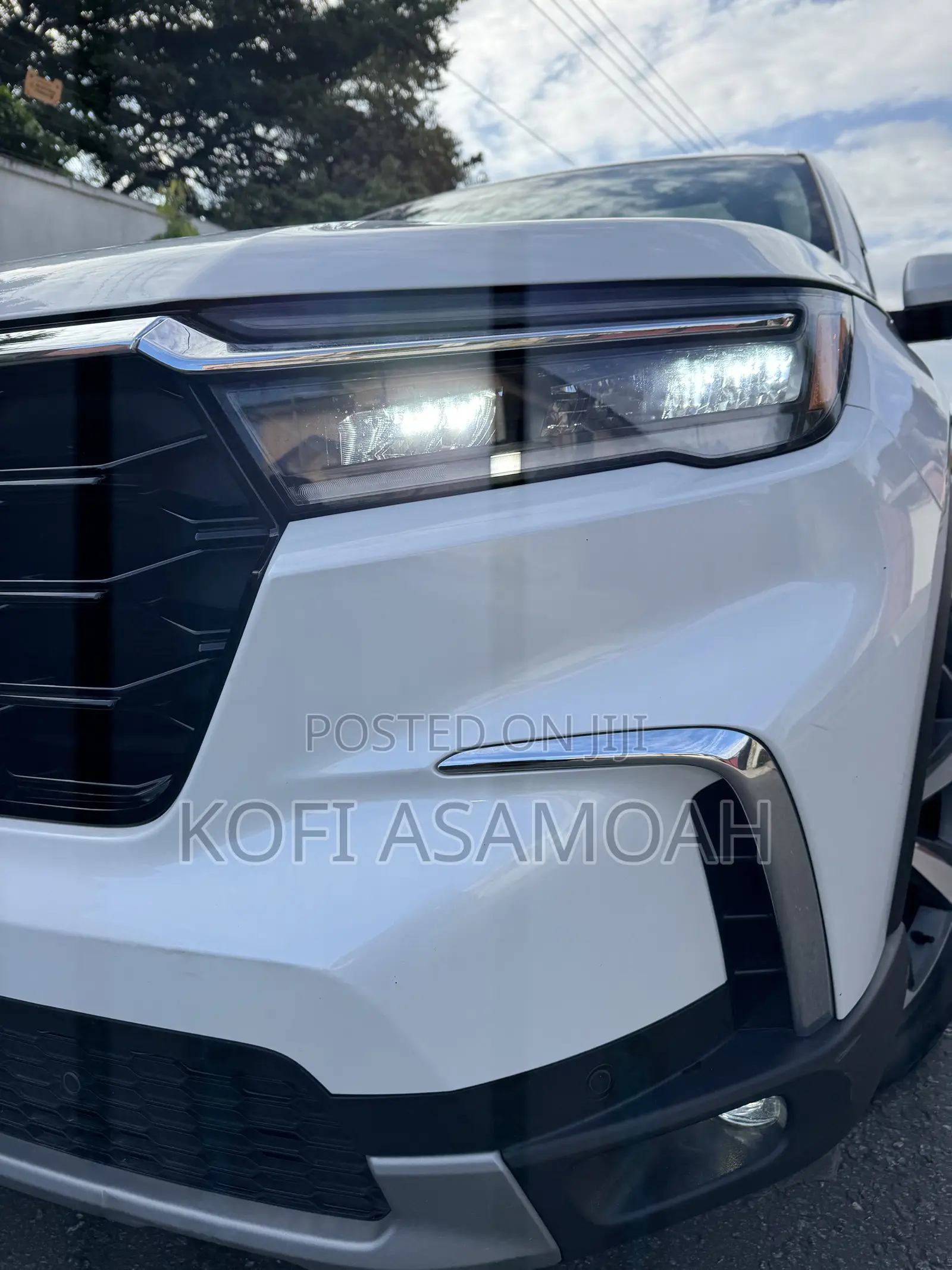Honda Pilot Touring+ AWD 2025 White