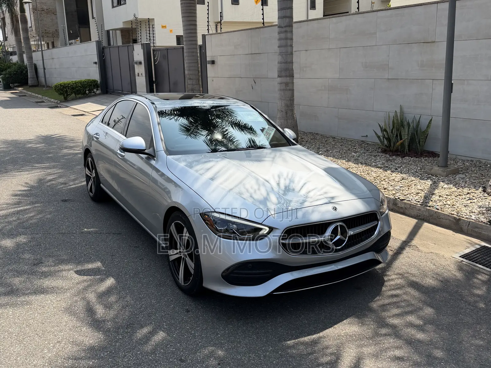 Mercedes-Benz C300 2024 Silver