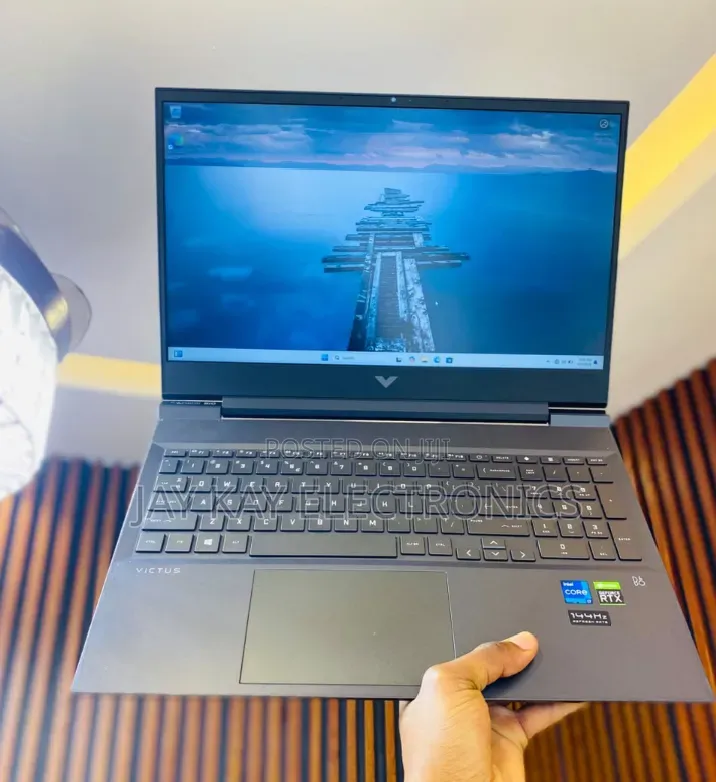 Laptop HP Victus 15 24GB Intel Core i7 SSD 1T