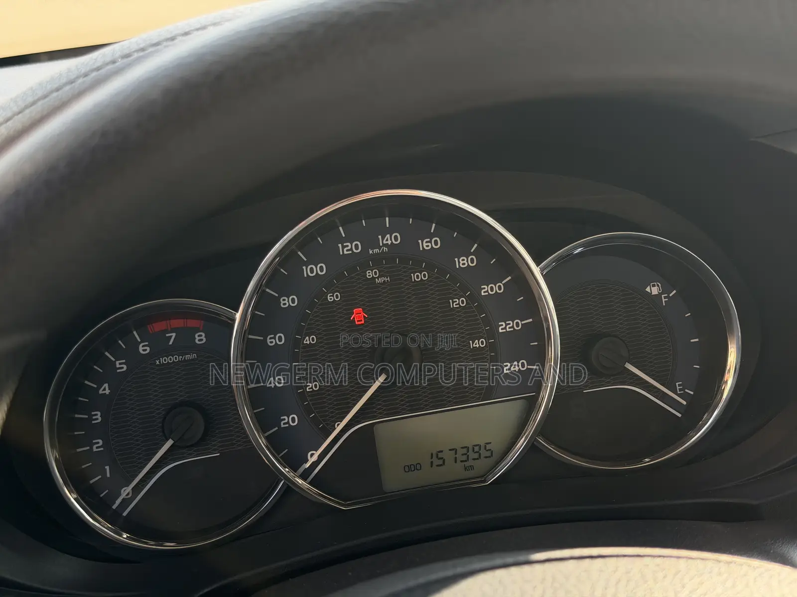 Toyota Corolla LE Plus 4dr Sedan (1.8L 4cyl CVT) 2015 Red