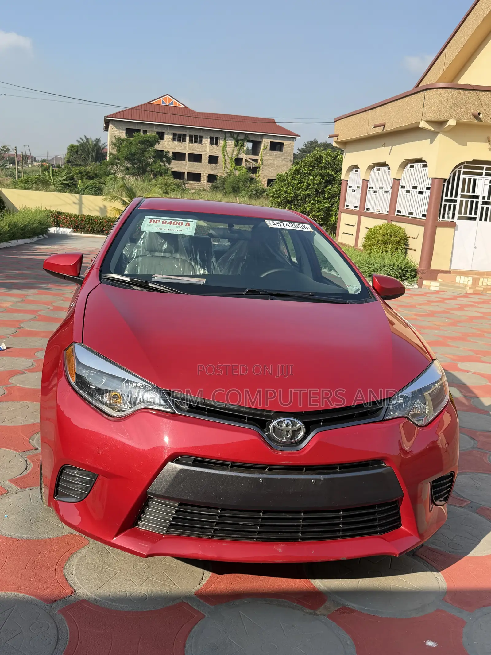 Toyota Corolla LE Plus 4dr Sedan (1.8L 4cyl CVT) 2015 Red