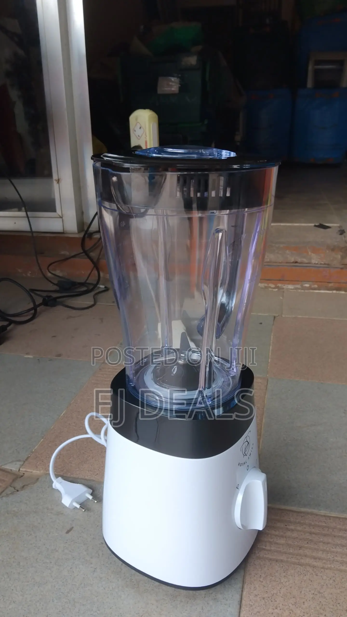 Royal Swiss Stainless Steel Blade Universal Mixer Blender 1.5L Glass