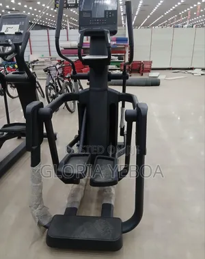 Commercial Elliptical Cross Trainer