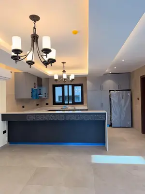 5bdrm Mansion in Borteyman, East Legon for rent
