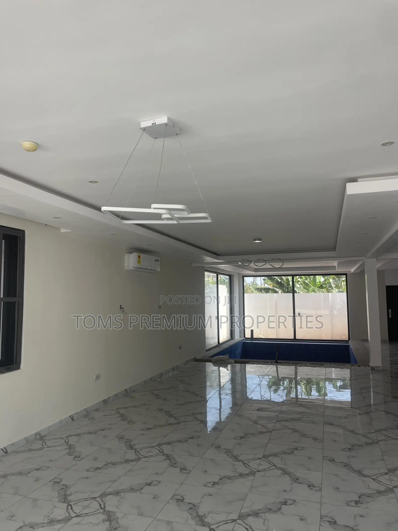4bdrm House in East Legon for sale
