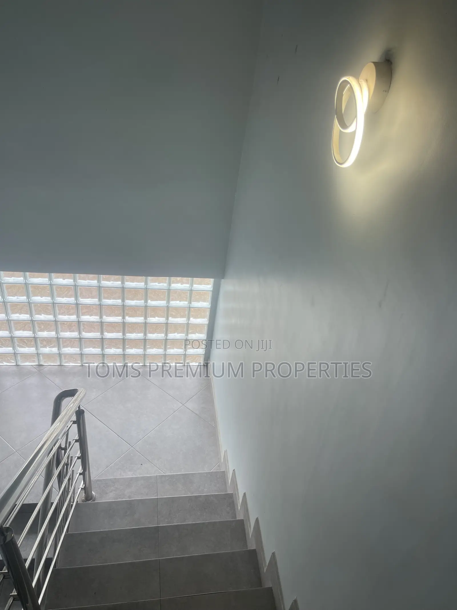 5bdrm House in East Legon Hills, Ashaley Botwe for rent