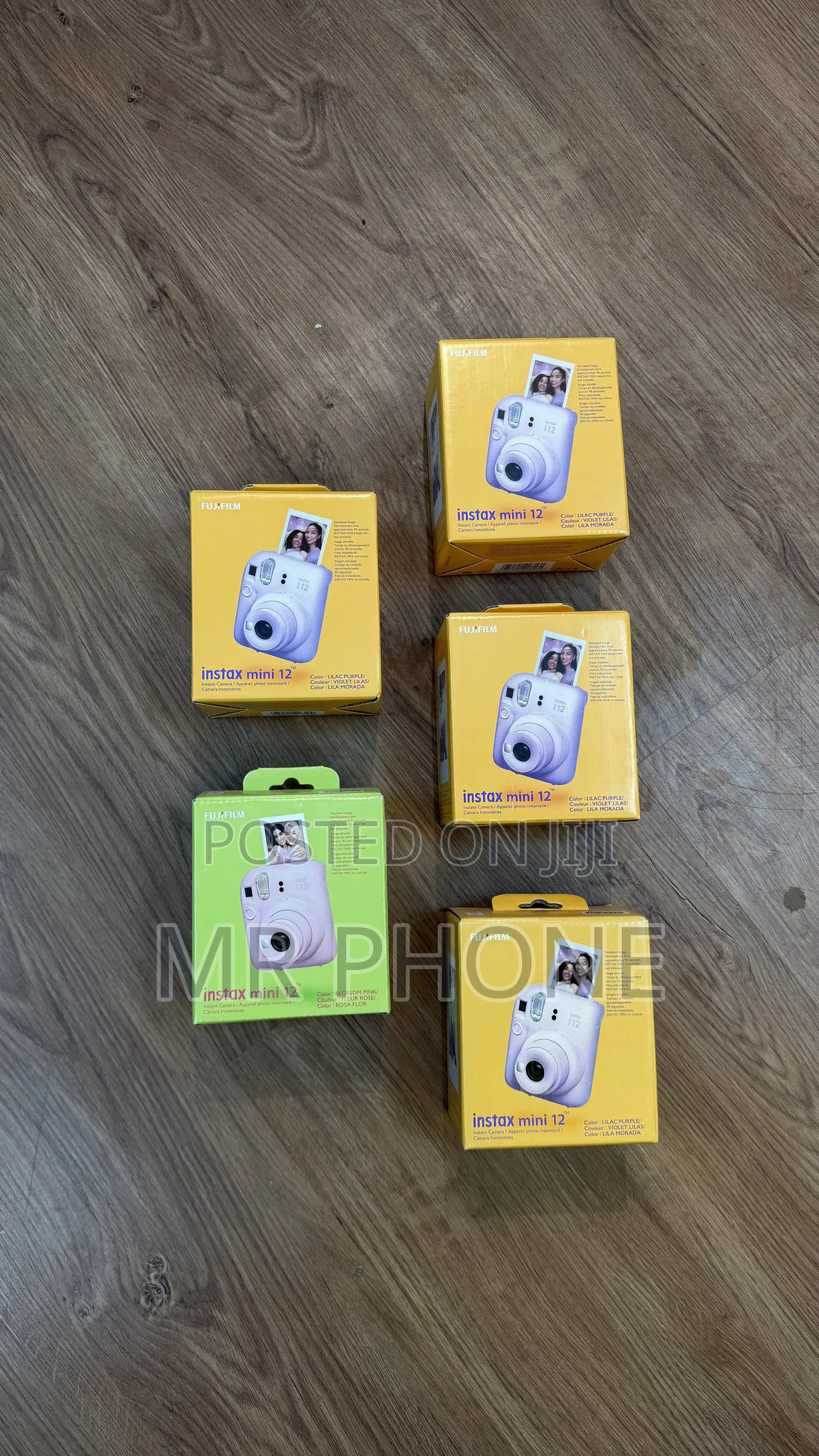 FujiFilm Instax Mini 12 Camera Comes With Free Film