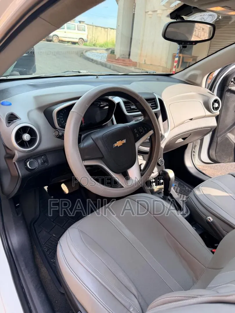 Chevrolet Sonic 2012 White