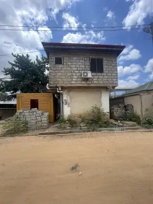 2bdrm Apartment in Oyarifa-Teiman, Ga East Municipal for sale