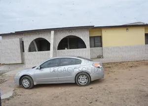 4bdrm House in Legacy Solid Real, New Town for sale