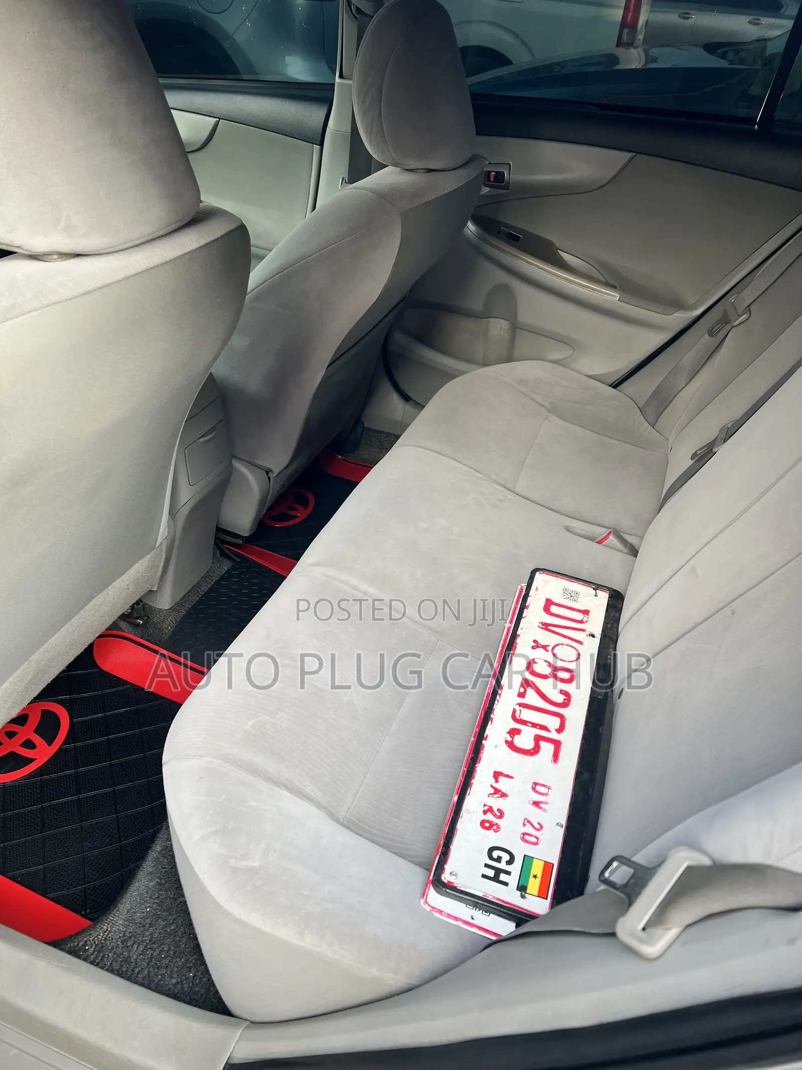 Toyota Corolla 2012 Gray
