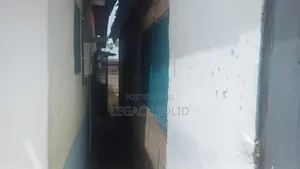 7bdrm Apartment in Legacy Solid Real, Teshie-Nungua Estates for sale