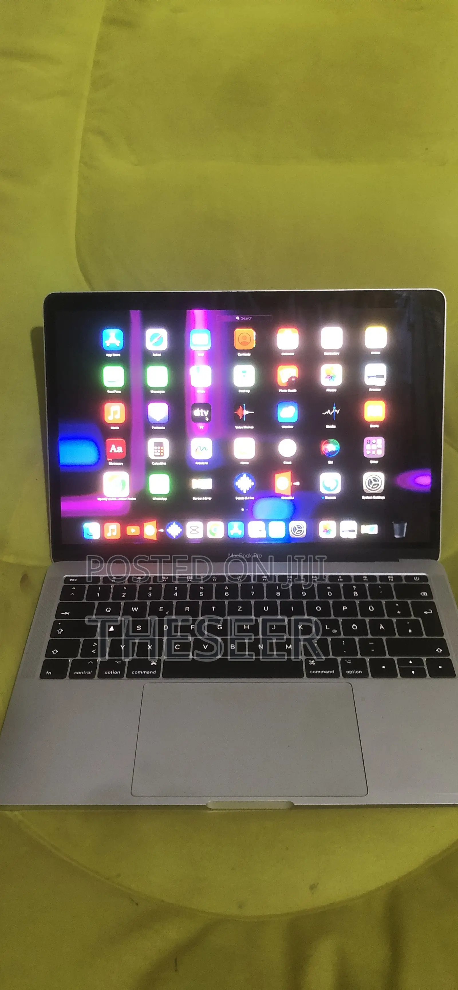 Laptop Apple MacBook Pro 2017 8GB Intel Core i5 SSD 128GB