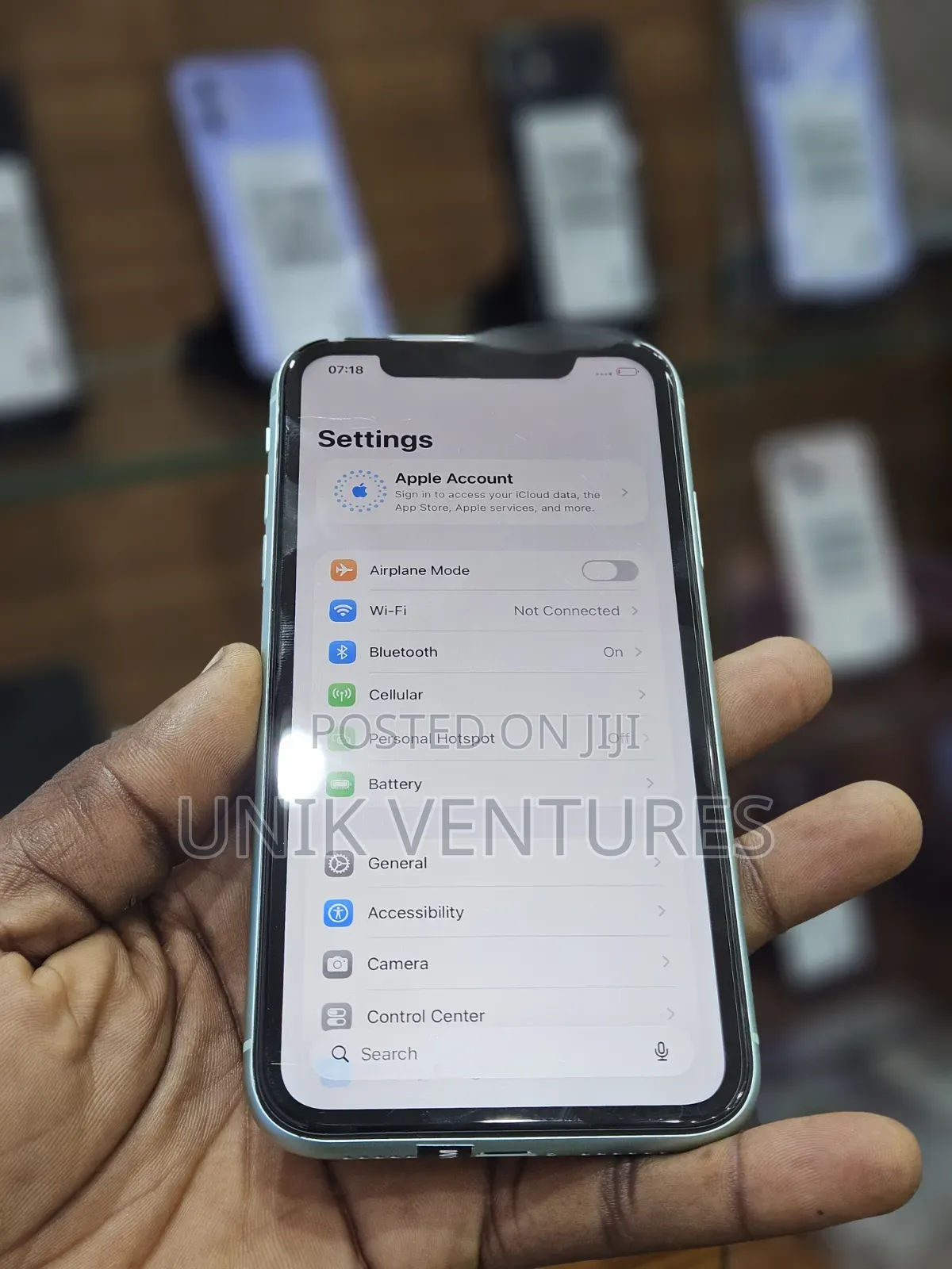 New Apple iPhone 11 128 GB Green