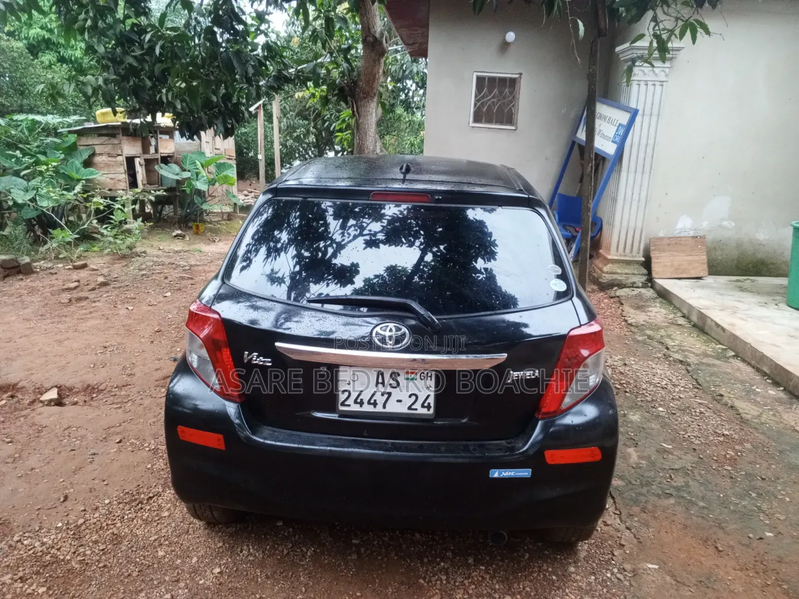 Toyota Vitz 1.5 FWD 3dr 2012 Black