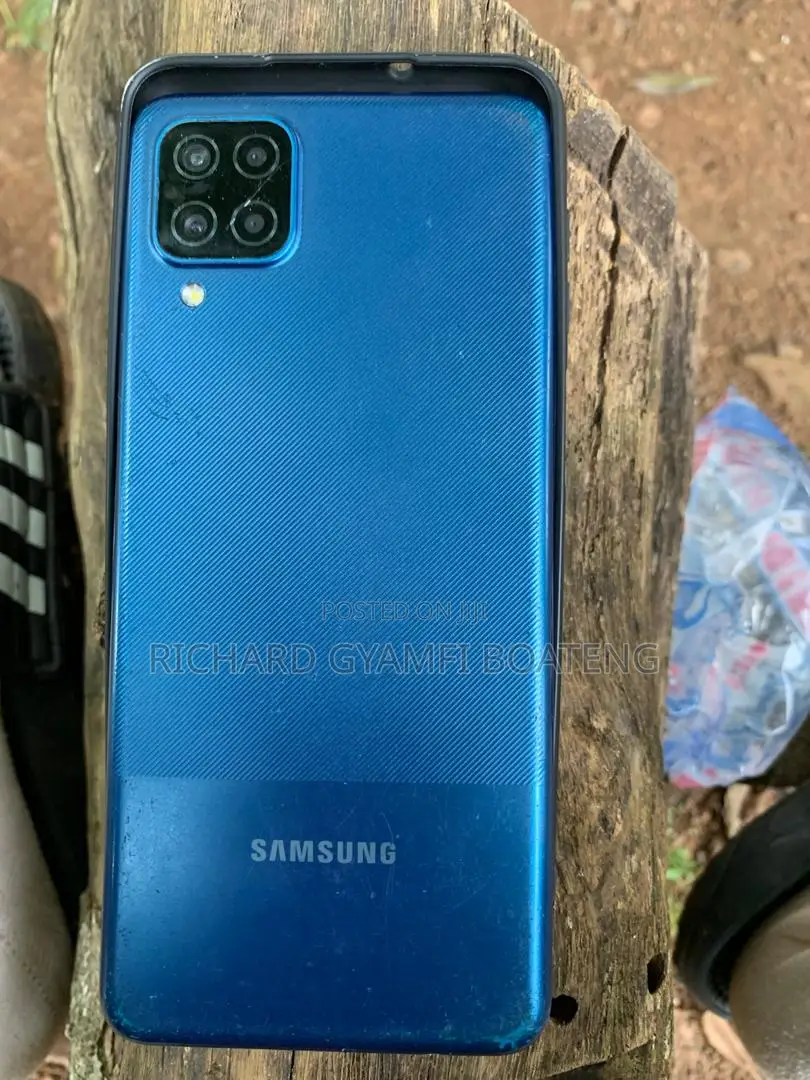 Samsung Galaxy A12 64 GB Blue