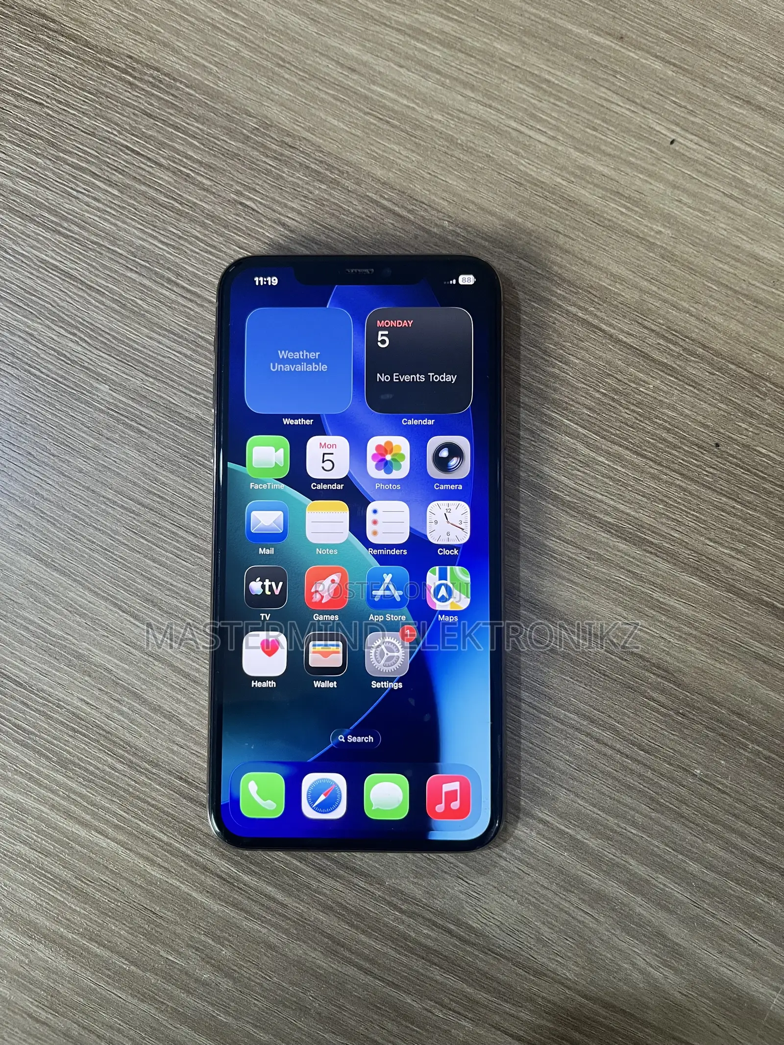 Apple iPhone 11 Pro Max 64 GB Gold