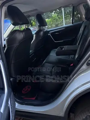 Toyota RAV4 XLE Premium AWD 2020 Gray
