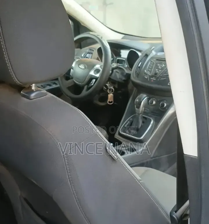 Ford Escape SE 4dr SUV (1.6L 4cyl Turbo 6A) 2014 Black