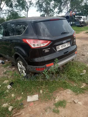 Ford Escape SE 4dr SUV (1.6L 4cyl Turbo 6A) 2014 Black