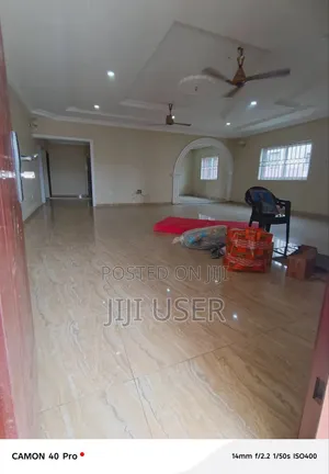 3bdrm House in ....., Ablekuma for rent