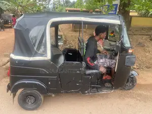 Bajaj RE 2024 Black