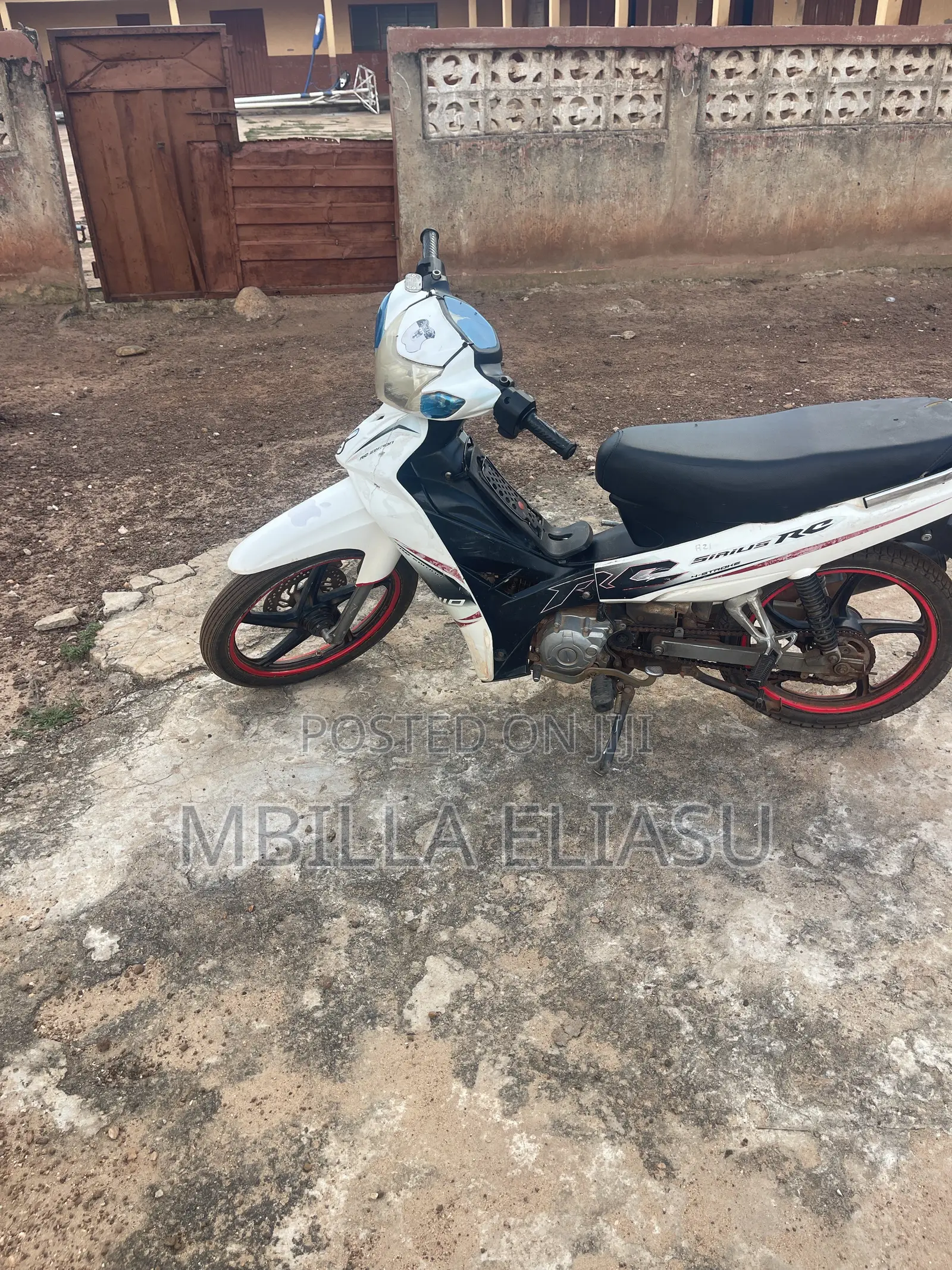 Yamaha 2020 White