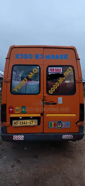 Mercedes-Benz Sprinter 1999 Orange