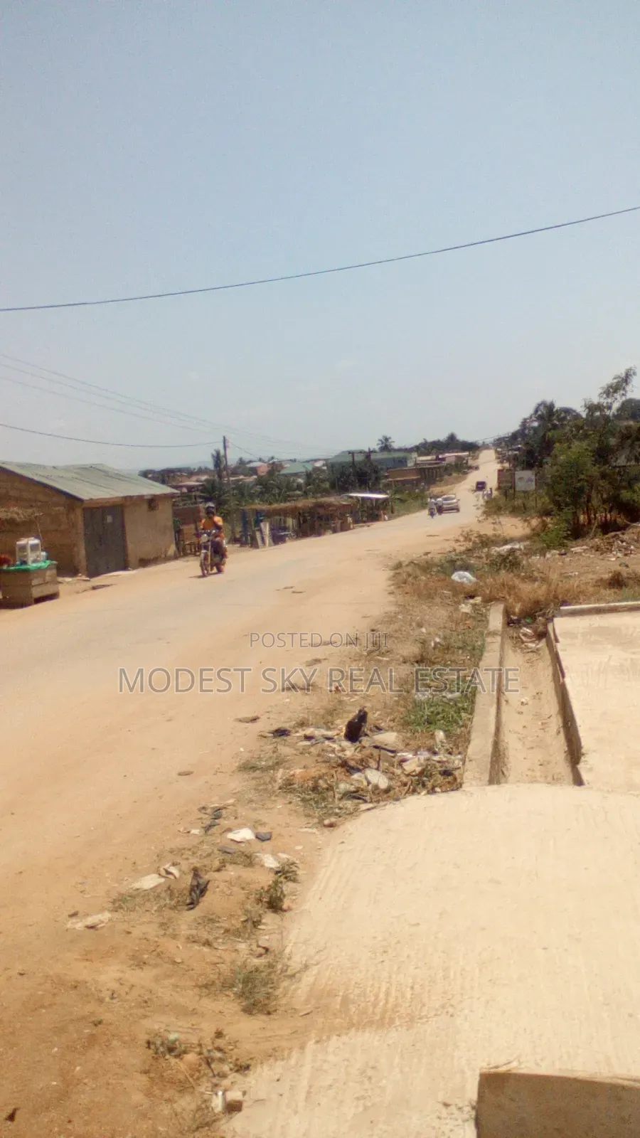4 Plots of Land for Sell at Main Road
Amasaman Onyansana, Ayikai Doblo