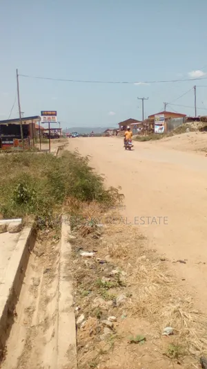 4 Plots of Land for Sell at Main Road
Amasaman Onyansana, Ayikai Doblo