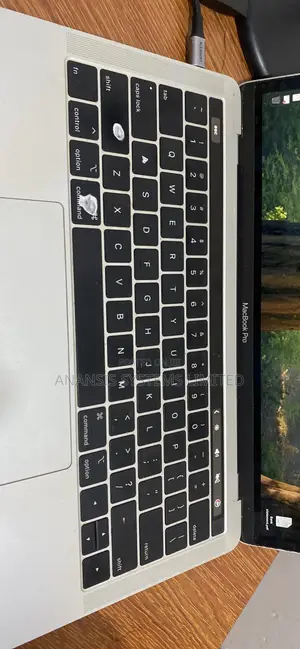 Laptop Apple MacBook Pro 2019 16GB Intel Core i5 SSD 256GB