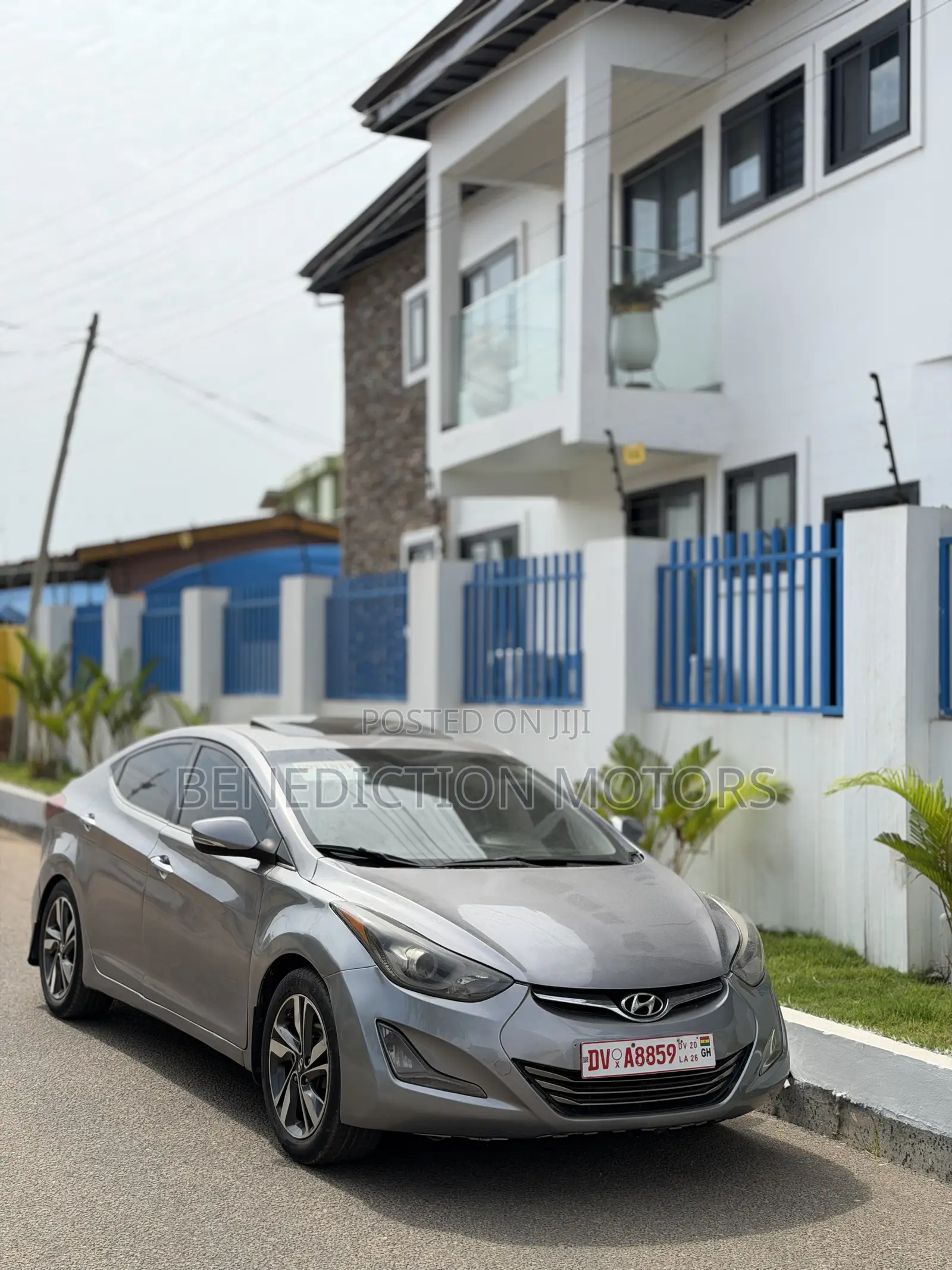 Hyundai Elantra Limited 4dr Sedan (1.8L 4cyl 6A) 2015 Silver