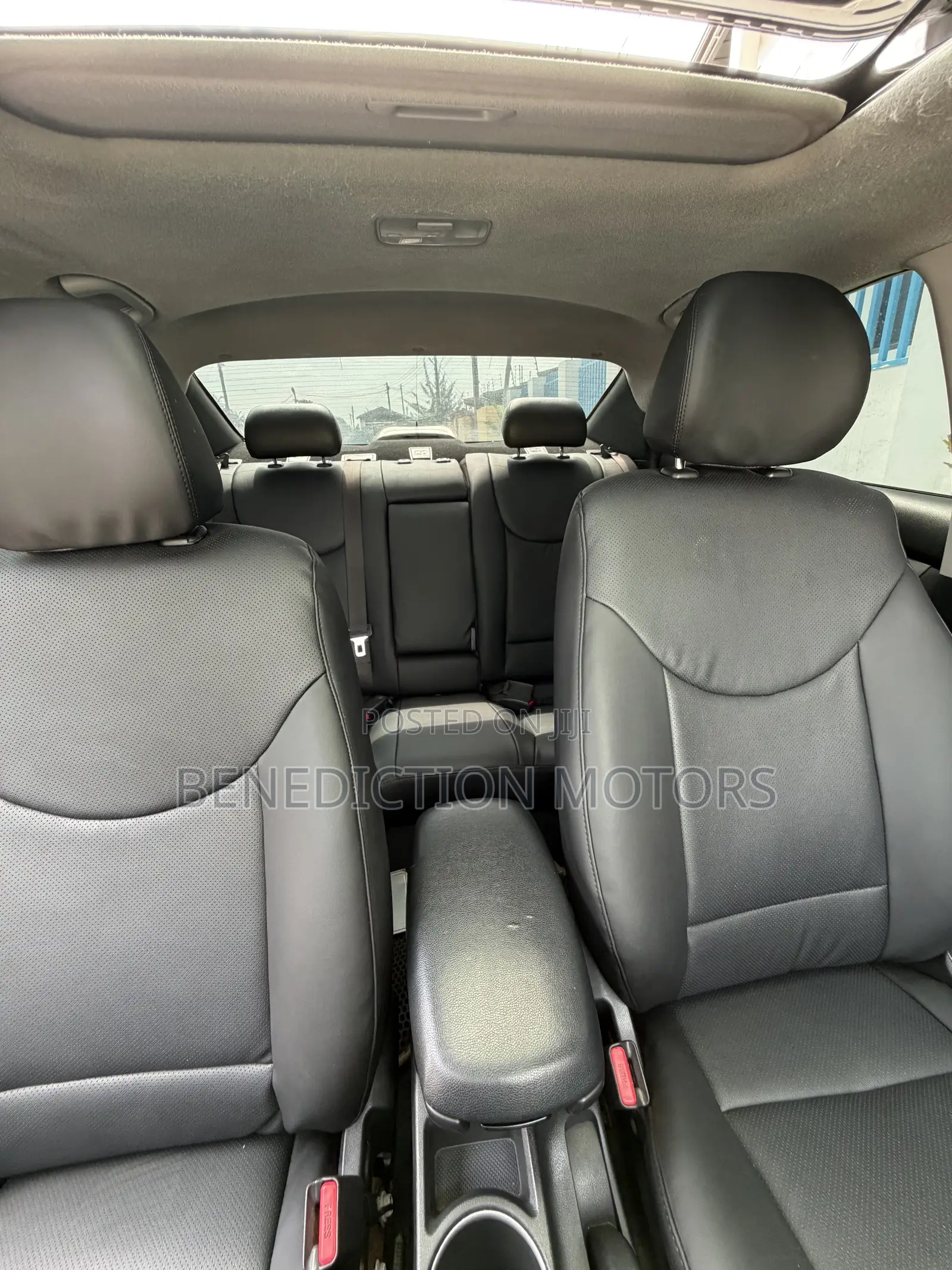 Hyundai Elantra Limited 4dr Sedan (1.8L 4cyl 6A) 2015 Silver