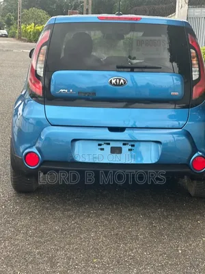 Kia Soul Base Hatchback 2016 Blue