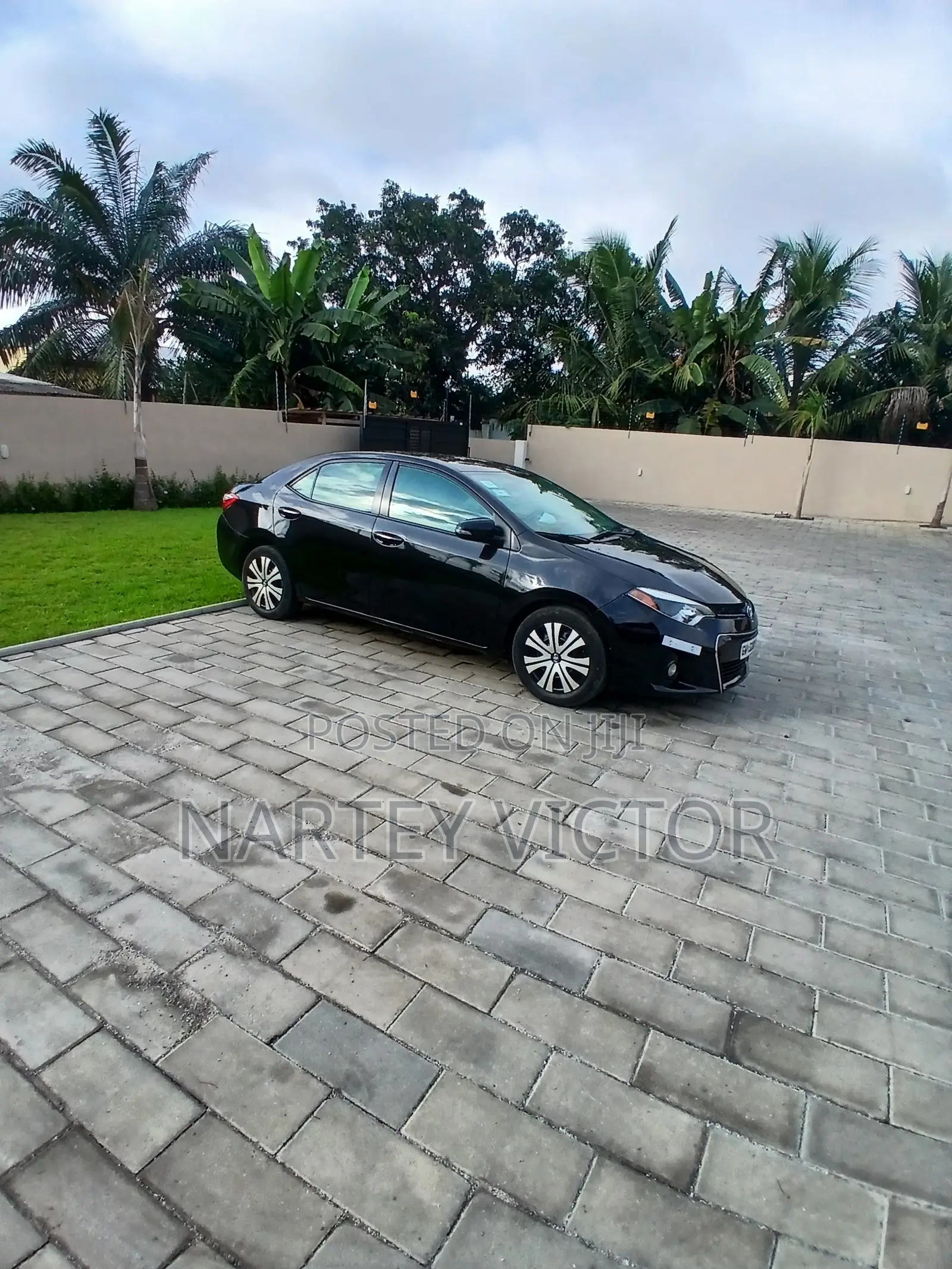 Toyota Corolla 2014 Black