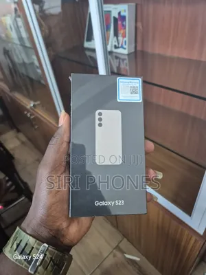 New Samsung Galaxy S23 256 GB Gold