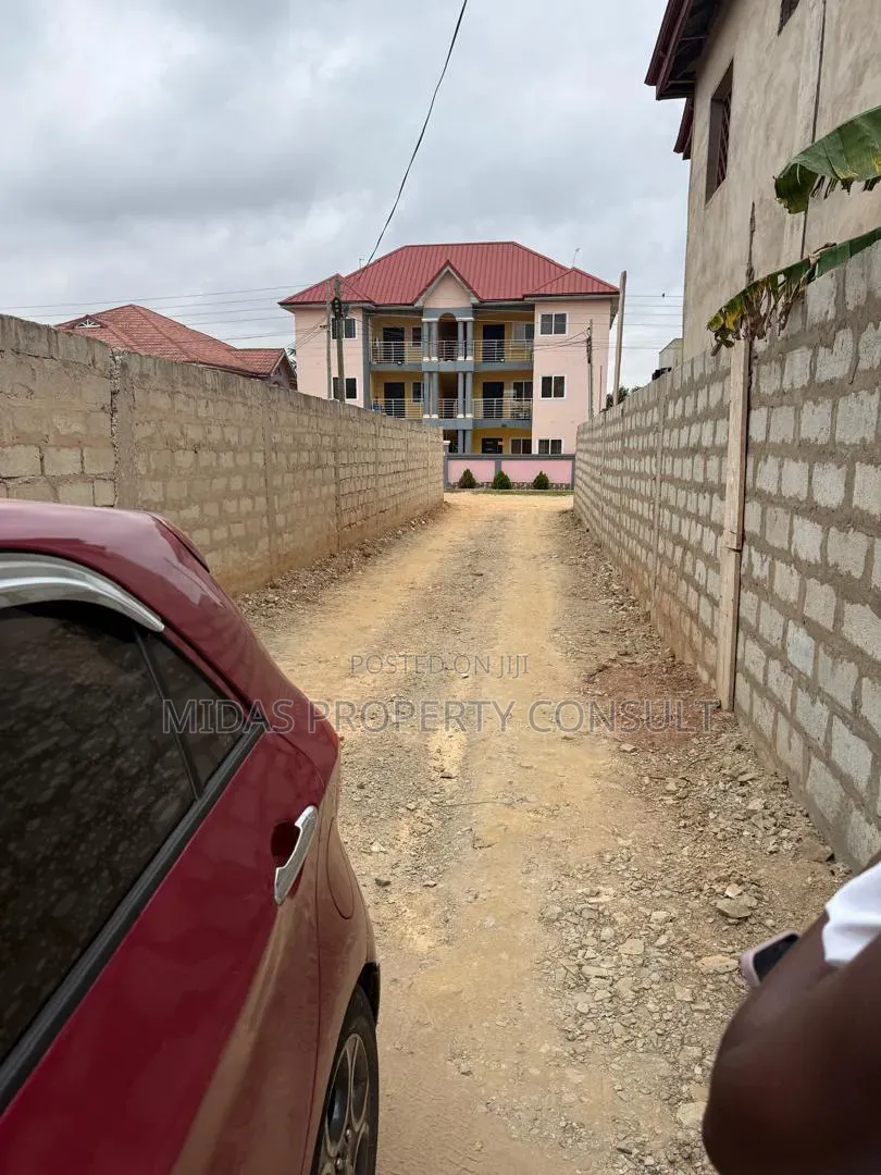 Secured One Plot for Sale at Tseaddo
