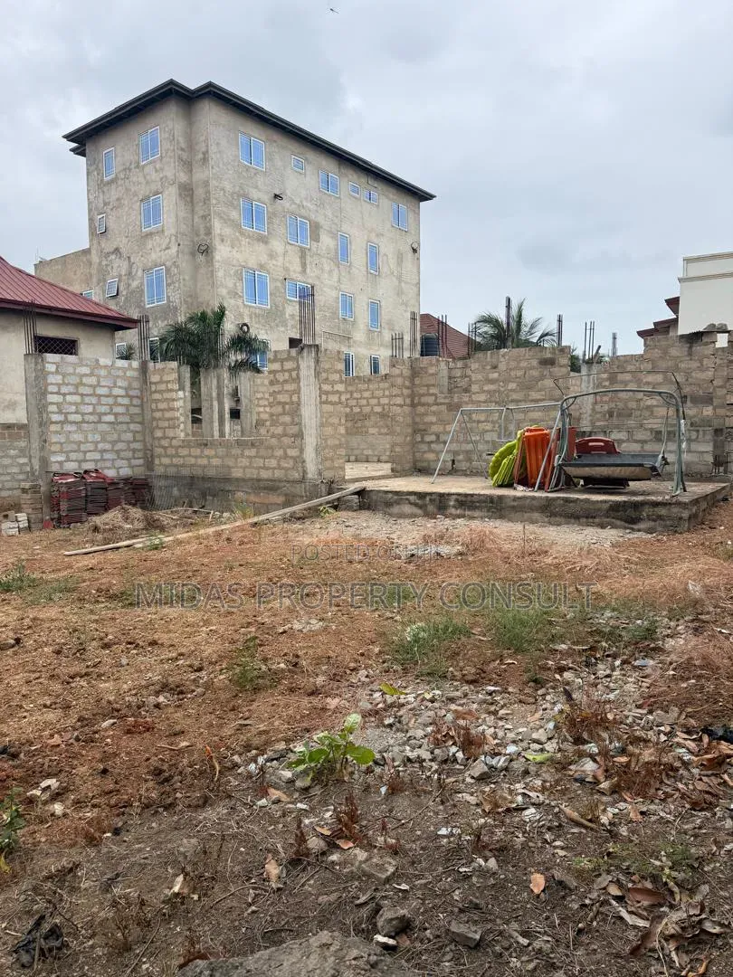 Secured One Plot for Sale at Tseaddo