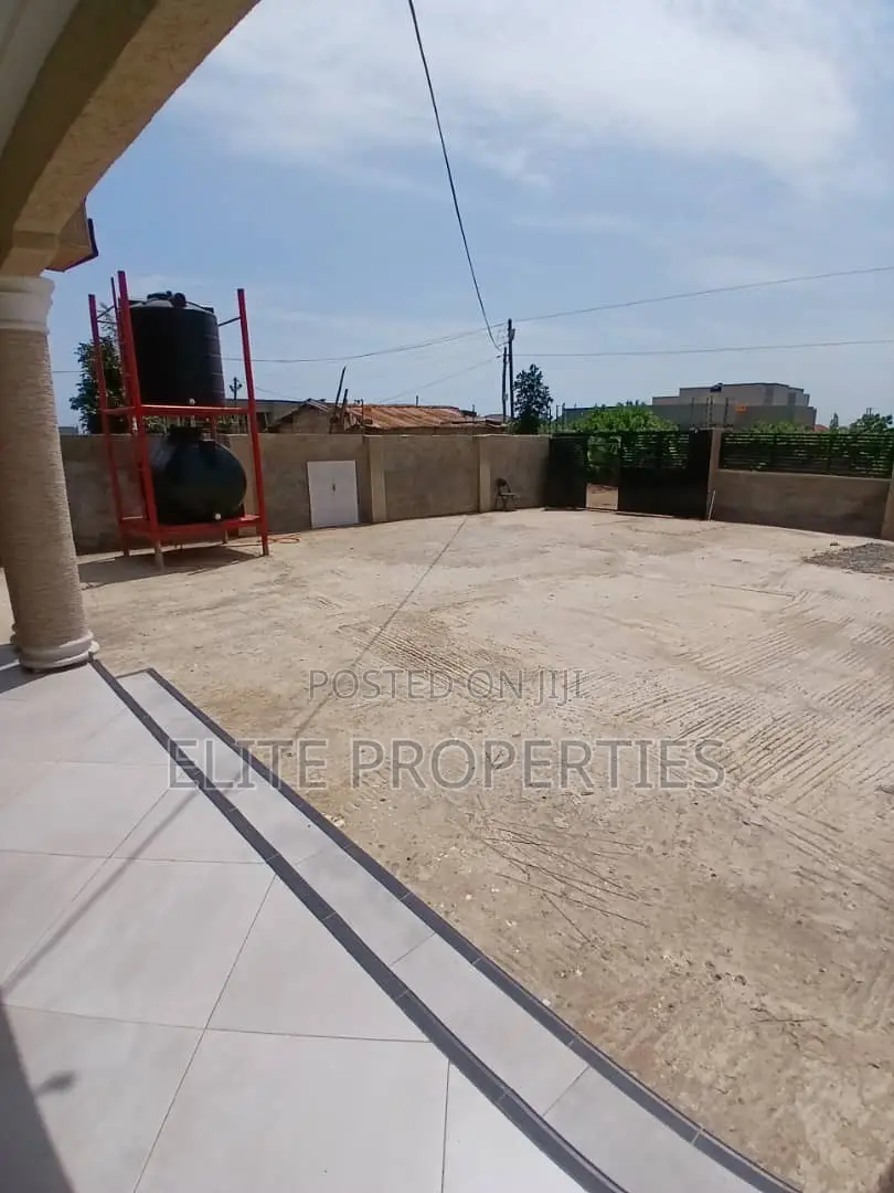 2bdrm House in Community 25 Savanna for rent