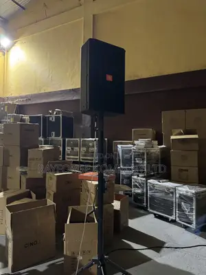 3-Meter Hand Crank and Stereo