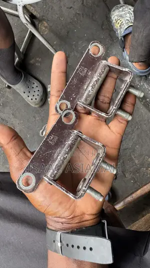 Santafe 2013,2014,2015,2016,2017,2018,2019,2020,2021,2022 Boot Hinge